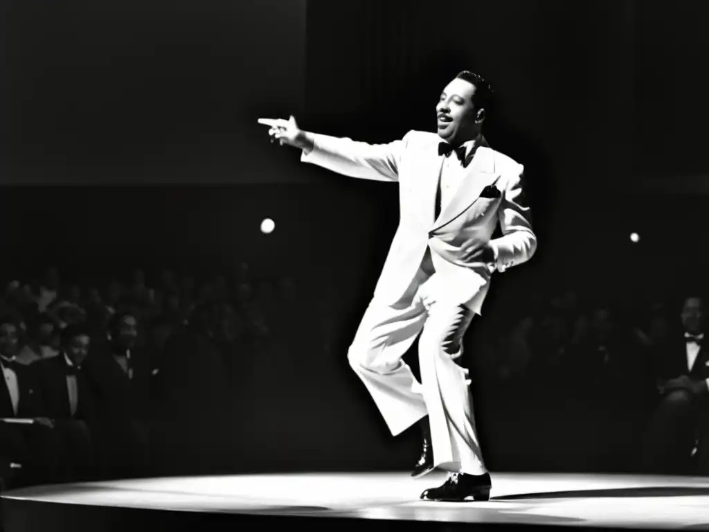 Cab Calloway ejecuta un Moonwalk dinámico en el escenario