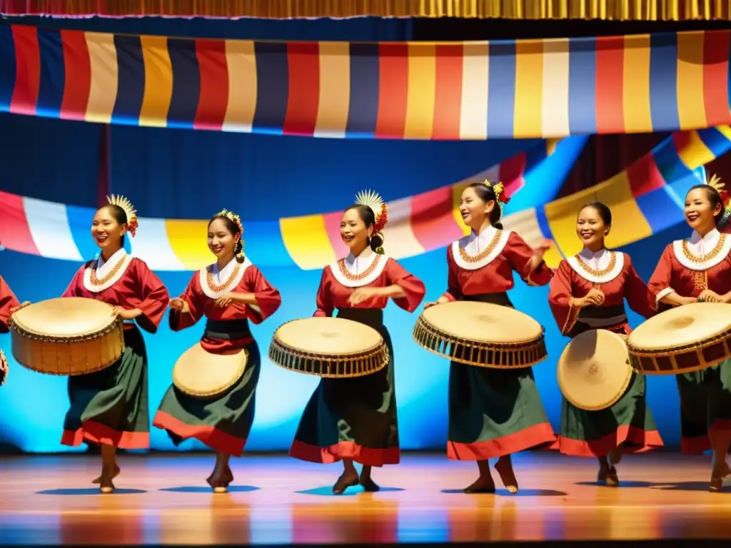 Ensamble de gong en danza: Performance vibrante de kulintang y danza tradicional filipina con músicos y bailarines en trajes coloridos