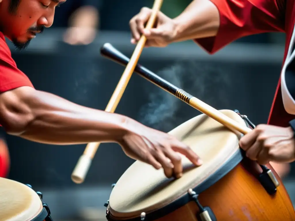 Grupo de taiko drummers con movimientos japoneses y percusión, mostrando pasión y fuerza en sus rostros sudorosos